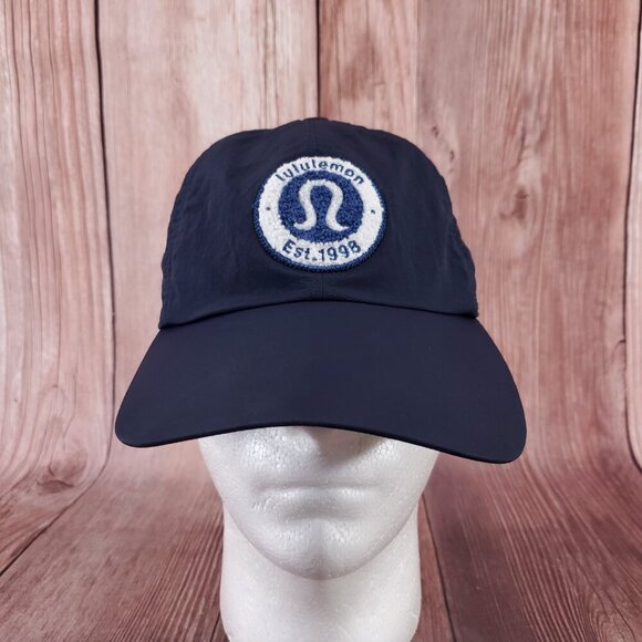 *FLAW READ* Lululemon Womens Baller Hat Logo Patch Navy Blue Fits Small - Picture 1 of 16